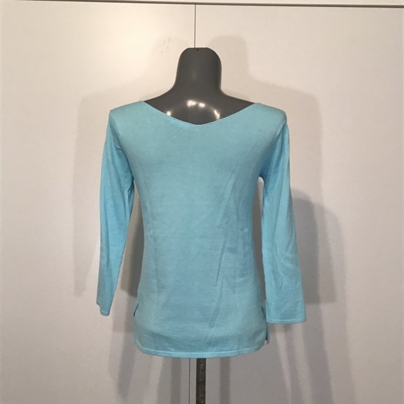 J. McLaughlin Light Blue V Neck Knit Top Size XS - Picture 4 of 11
